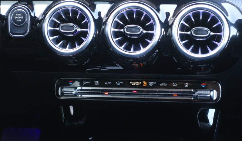 MERCEDES CLASSE A 250 E 218 CH EQ POWER HYBRIDE RECHARGEABLE 8G-DCT complet