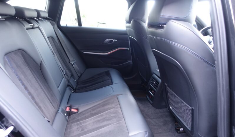 BMW 330 E HYBRIDE RECHARGEABLE 292 CH FINITION M-SPORT complet