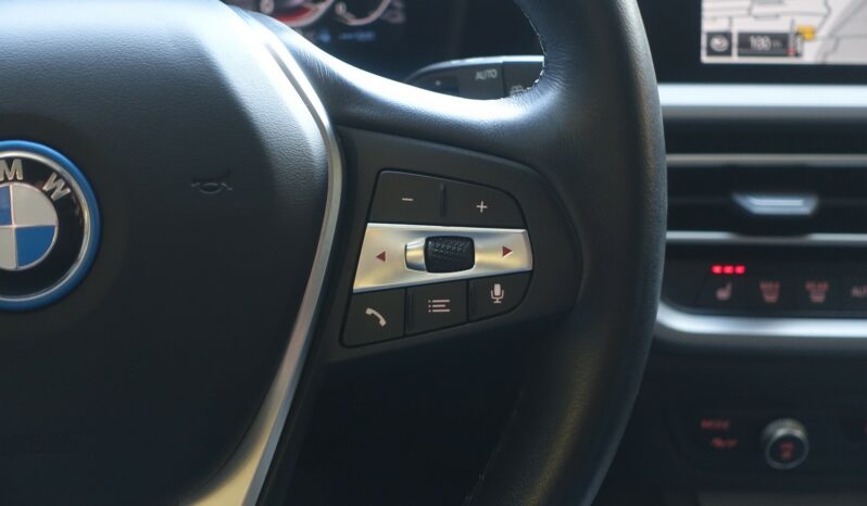 BMW 320 E TOURING HYBRIDE RECHARGEABLE 204 CH complet