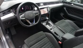 VOLKSWAGEN PASSAT SW 218 CH GTE HYBRIDE RECHARGEABLE DSG complet
