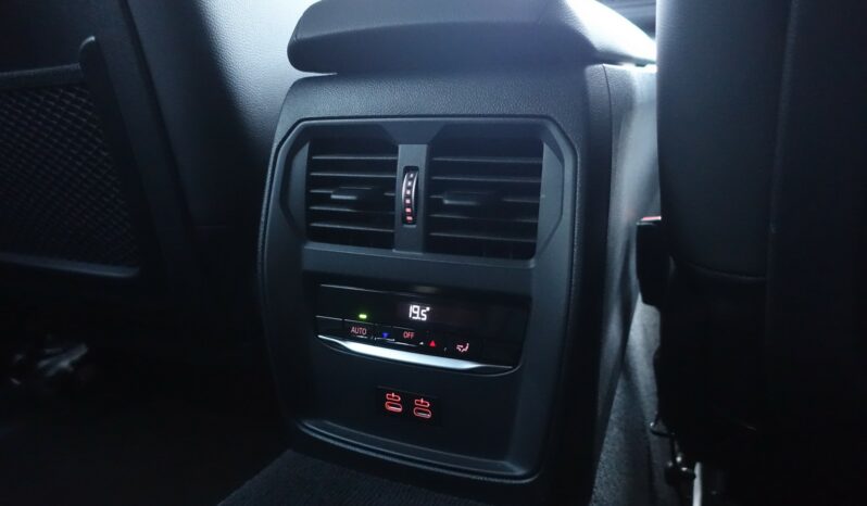 BMW 330 E HYBRIDE RECHARGEABLE 292 CH FINITION M-SPORT complet