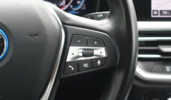 BMW 320 E TOURING HYBRIDE RECHARGEABLE 204 CH complet