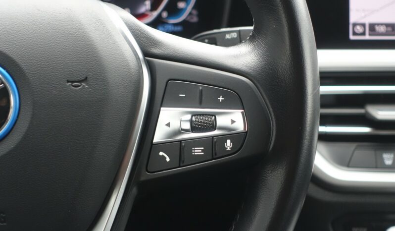 BMW 320 E TOURING HYBRIDE RECHARGEABLE 204 CH complet