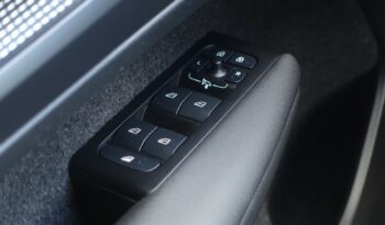 VOLVO XC 40 T4 HYBRIDE RECHARGEABLE GEARTRONIC 211 CH R-DESIGN complet