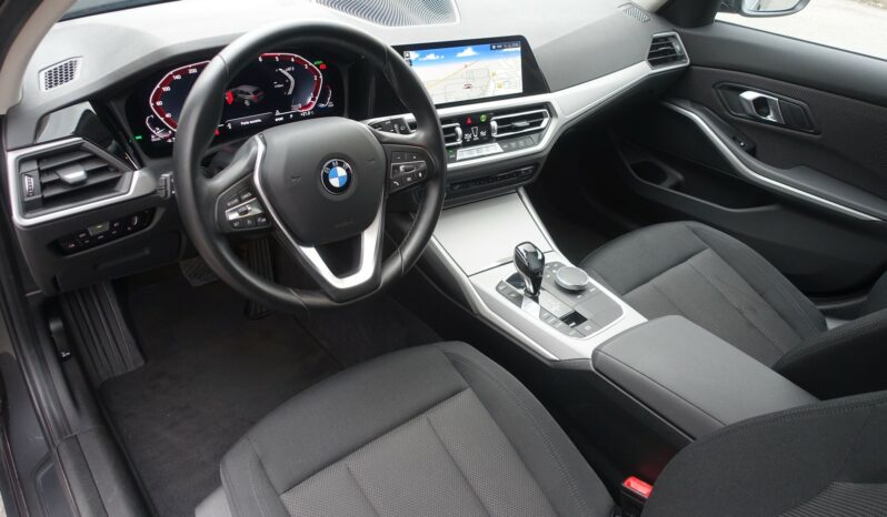 BMW 320 DA TOURING SERIE 3 163 CH MHEV BVA complet