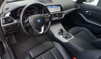 BMW 330 EA TOURING E-DRIVE HYBRIDE RECHARGEABLE 292 CH BVA complet
