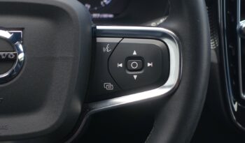 VOLVO XC 40 T4 HYBRIDE RECHARGEABLE GEARTRONIC 211 CH R-DESIGN complet