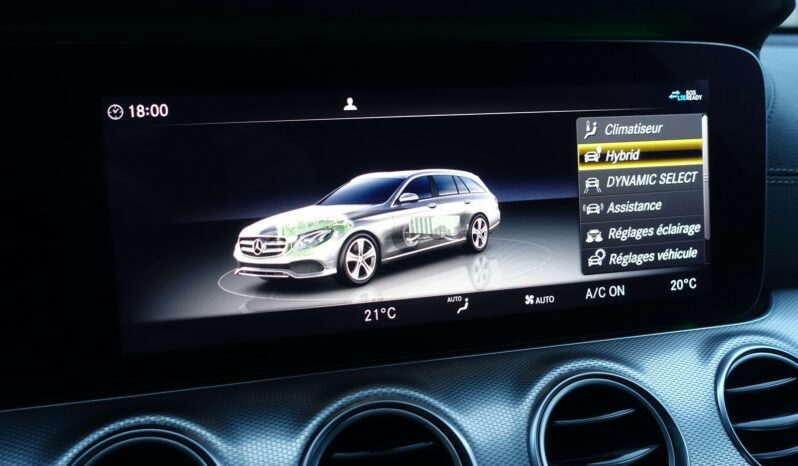 MERCEDES CLASSE E 300DE BREAK 9G-TRONIC 306 CH HYBRIDE EQ POWER ( Diesel + élec )  AMG-LINE complet