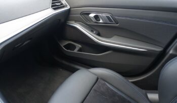 BMW 330 EA BERLINE E-DRIVE HYBRIDE RECHARGEABLE BVA 292 CH PACK M complet