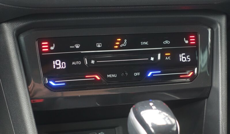 VOLKSWAGEN TIGUAN 245 CH E HYBRIDE RECHARGEABLE DSG R-LINE complet