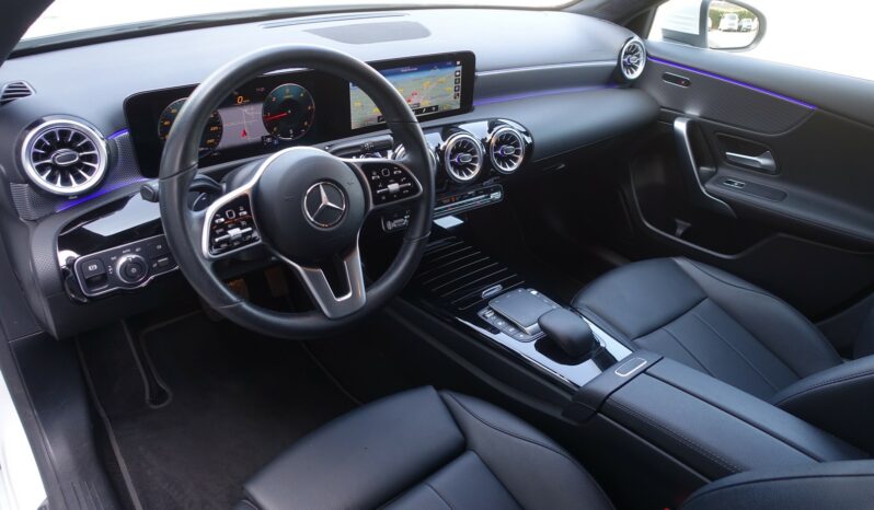 MERCEDES CLASSE A 180d 8G-DCT complet
