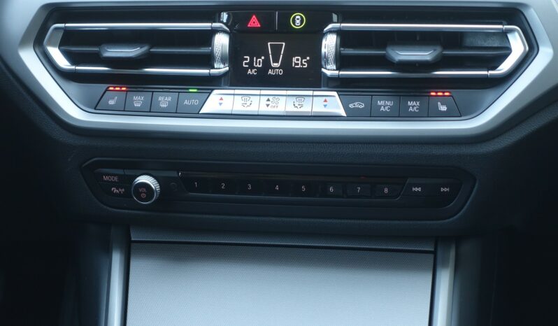 BMW 320 E TOURING HYBRIDE RECHARGEABLE 204 CH complet