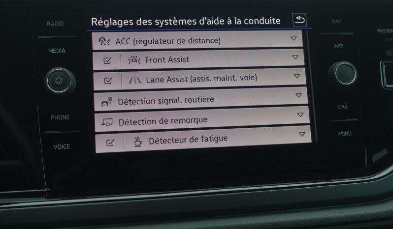 VOLKSWAGEN TAIGO TSI DSG 150CH  R-LINE complet