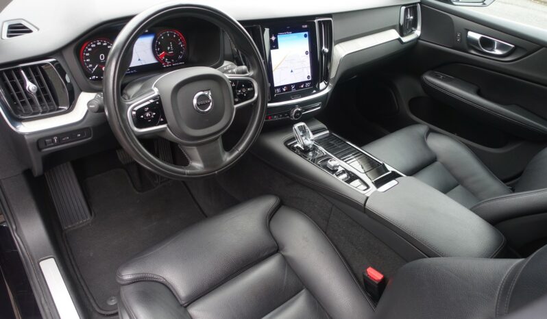 VOLVO V 60 T6 AWD GEARTRONIC 340CH HYBRIDE RECHARGEABLE  INSCRIPTION complet