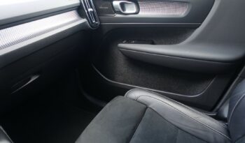 VOLVO XC 40 T4 HYBRIDE RECHARGEABLE GEARTRONIC 211 CH R-DESIGN complet