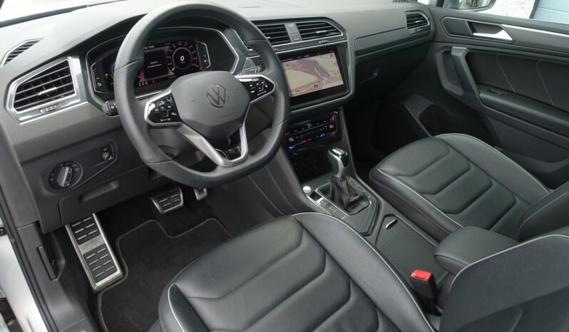 VOLKSWAGEN TIGUAN 245 CH E HYBRIDE RECHARGEABLE DSG R-LINE complet