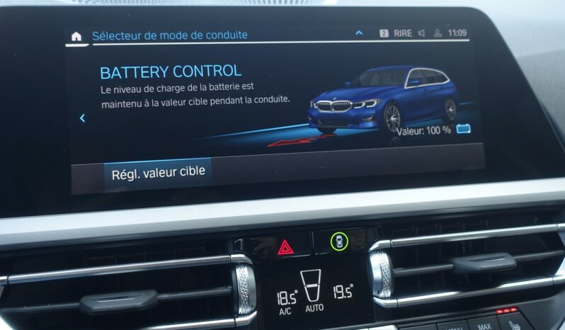 BMW 320 E TOURING HYBRIDE RECHARGEABLE 204 CH complet