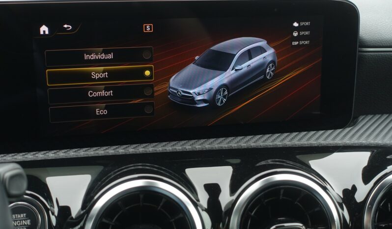 MERCEDES CLASSE A 180d 8G-DCT complet