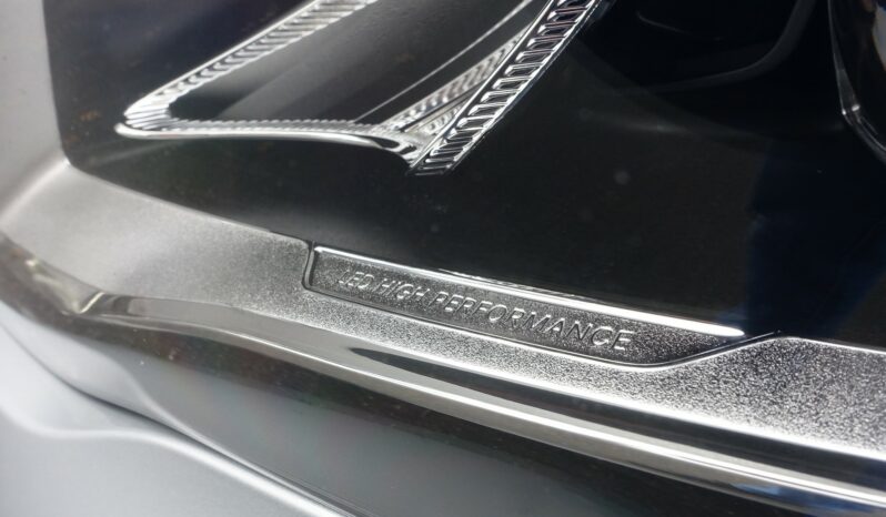 MERCEDES CLASSE GLA 180 7G-DCT complet