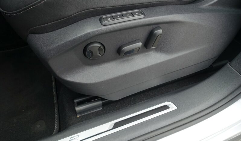 VOLKSWAGEN TIGUAN 245 CH E HYBRIDE RECHARGEABLE DSG R-LINE complet