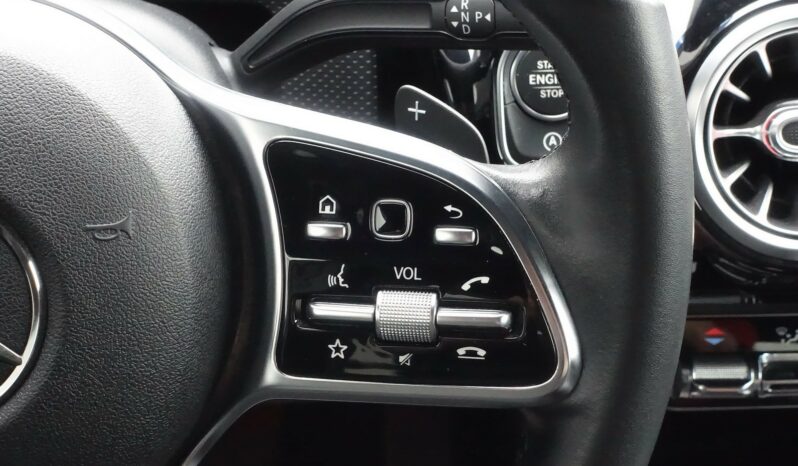 MERCEDES CLASSE A 180d 7G-DCT complet