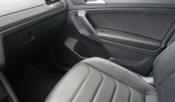 VOLKSWAGEN TIGUAN 245 CH E HYBRIDE RECHARGEABLE DSG R-LINE complet