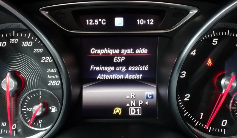 MERCEDES CLASSE GLA 180 7G-DCT complet