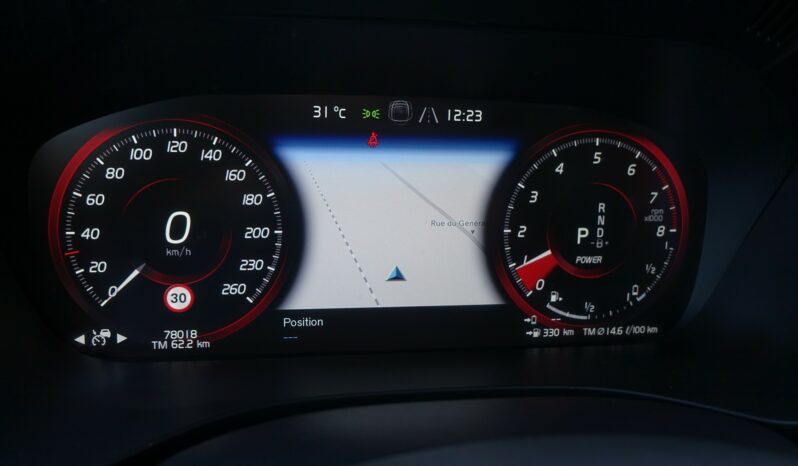 VOLVO XC 60 T6 HYBRIDE RECHARGEABLE GEARTRONIC AWD 340 CH  INSCRIPTION complet