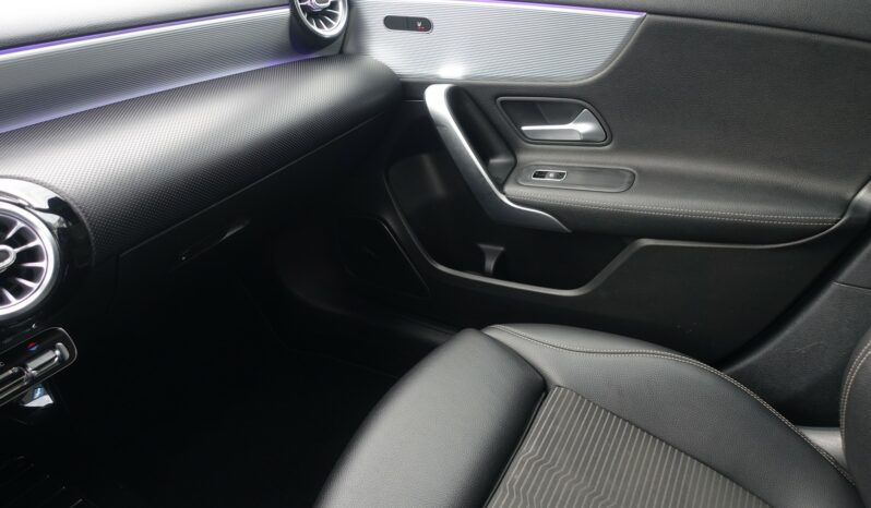 MERCEDES CLASSE A 180d 7G-DCT complet