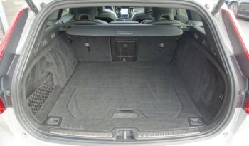 VOLVO V 60 T6 AWD GEARTRONIC 340CH HYBRIDE RECHARGEABLE R-DESIGN complet