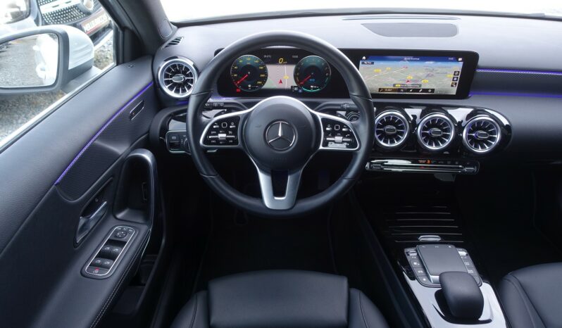 MERCEDES CLASSE A 250 E 218 CH EQ POWER HYBRIDE RECHARGEABLE 8G-DCT complet