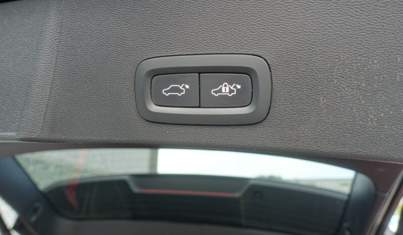VOLVO XC40 D3 150 CH MOMENTUM complet