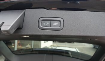 VOLVO V 60 T6 AWD GEARTRONIC 340CH HYBRIDE RECHARGEABLE R-DESIGN complet