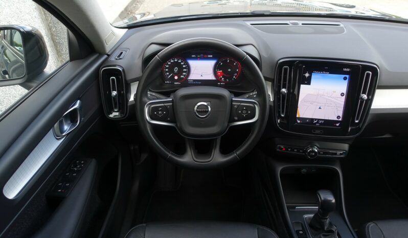 VOLVO XC40 D3 150 CH MOMENTUM complet