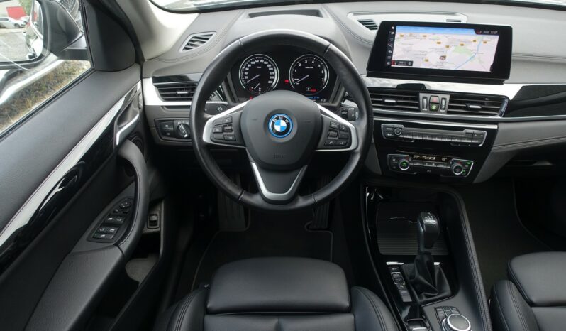 BMW X1 25EA HYBRIDE 220 CH X-DRIVE BVA complet