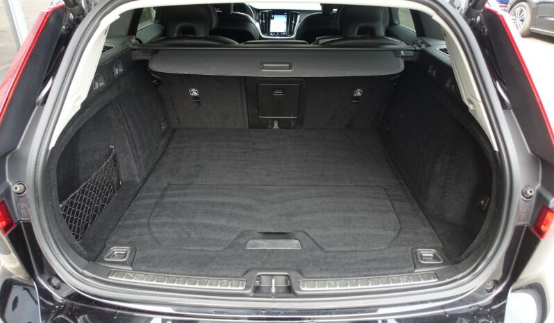 VOLVO V 60 T6 AWD GEARTRONIC 340CH HYBRIDE RECHARGEABLE  INSCRIPTION complet