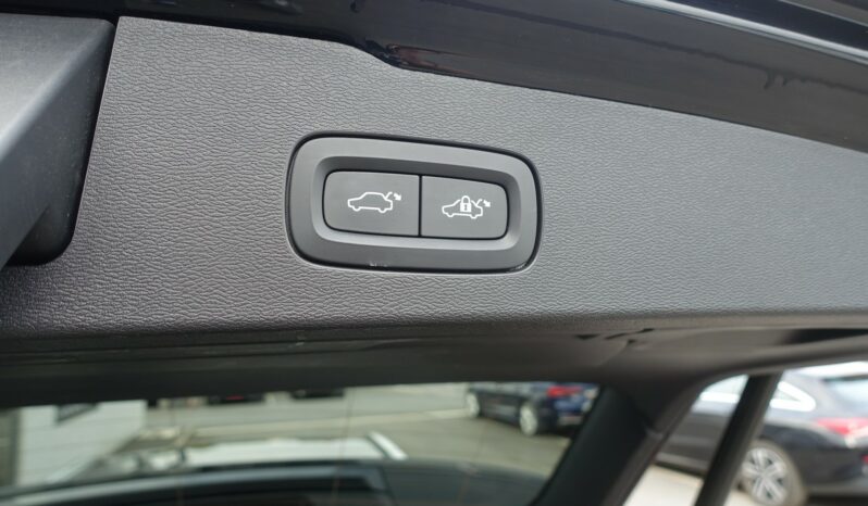 VOLVO V 60 T6 AWD GEARTRONIC 340CH HYBRIDE RECHARGEABLE  INSCRIPTION complet