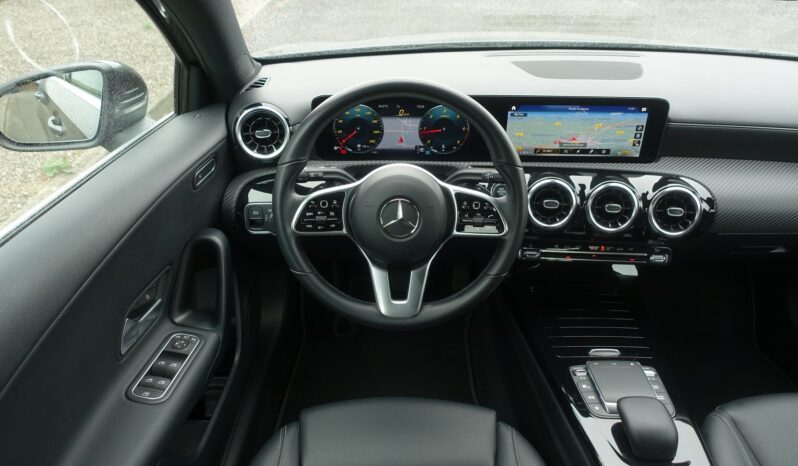MERCEDES CLASSE A 180d 8G-DCT complet
