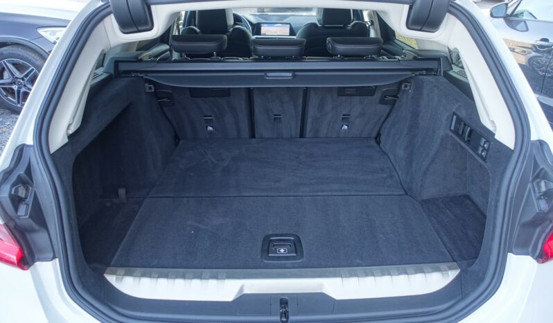 BMW 330 EA TOURING HYBRIDE RECHARGEABLE 292 CH complet