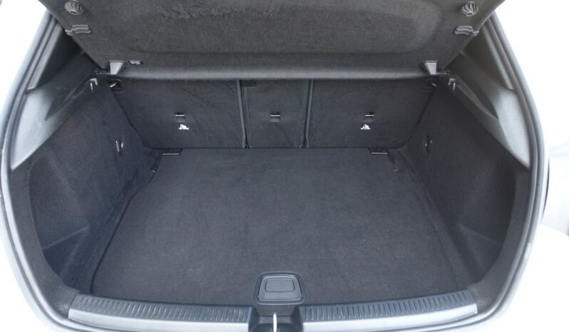 MERCEDES CLASSE A 180d 8G-DCT complet