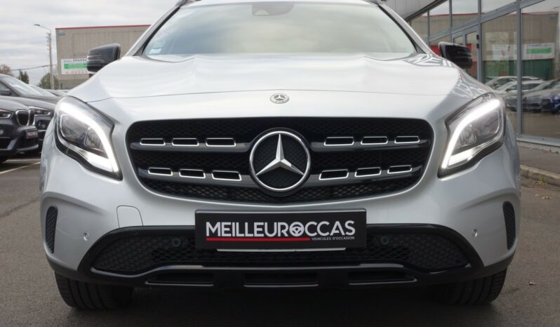 MERCEDES CLASSE GLA 180 7G-DCT complet