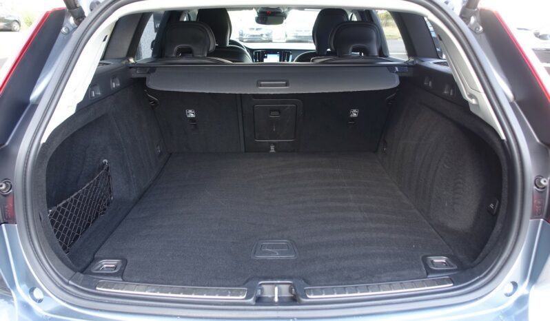 VOLVO V 60 D3 2.0 L GEARTRONIC 150CH  MOMENTUM complet