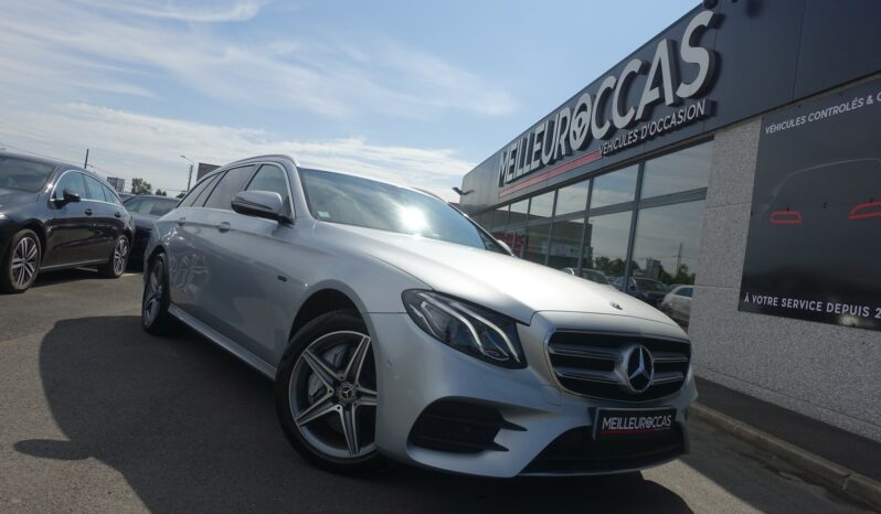 MERCEDES CLASSE E 300DE BREAK 9G-TRONIC 306 CH HYBRIDE EQ POWER ( Diesel + élec )  AMG-LINE complet