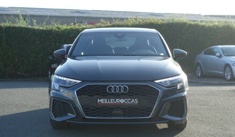 AUDI A3 BERLINE 30 TDI S-LINE complet