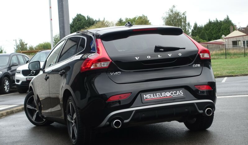 VOLVO V40 2.0L D2 GEARTRONIC 120CH  R DESIGN complet