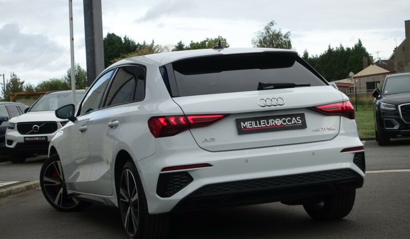 AUDI A3 SPORTBACK 45 COMPETITION TFSI E TRON S-TRONIC 245 CH HYBRIDE RECHARGEABLE S-LINE complet