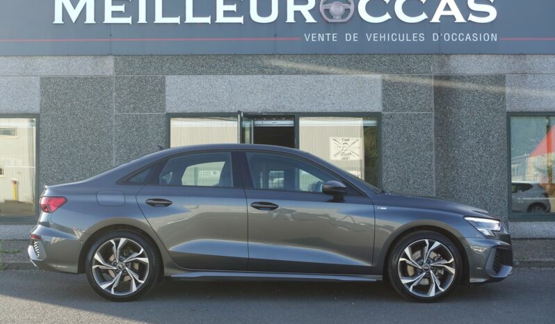 AUDI A3 BERLINE 30 TDI S-LINE complet