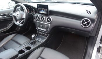 MERCEDES CLASSE A 200 D PHASE 2 AMG LINE complet