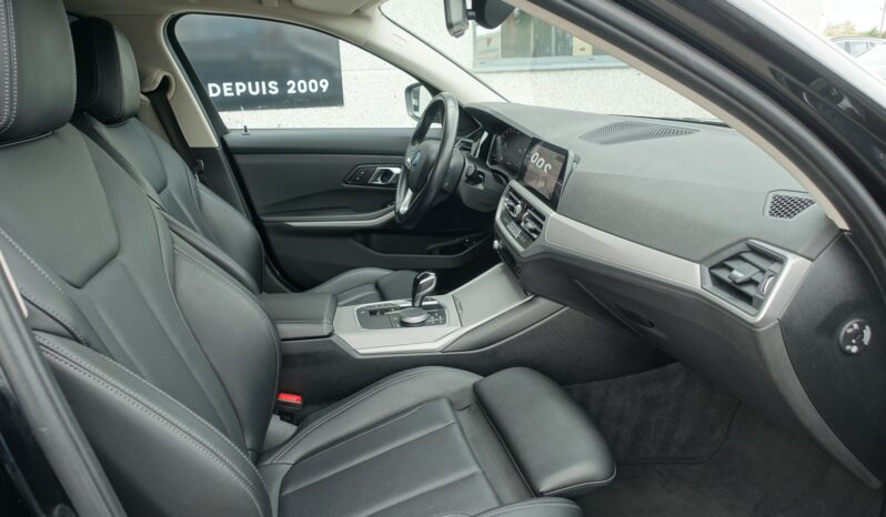 BMW 330 E HYBRIDE RECHARGEABLE 292 CH complet