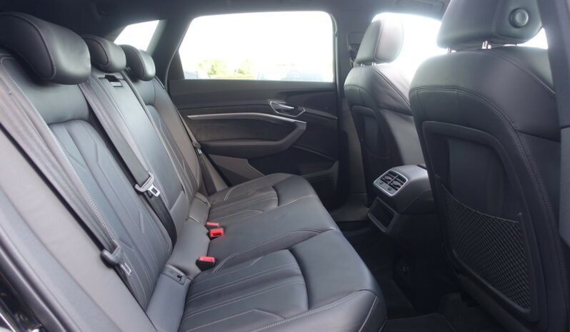 E-TRON 55 QUATTRO S-TRONIC 408 CH S-LINE complet
